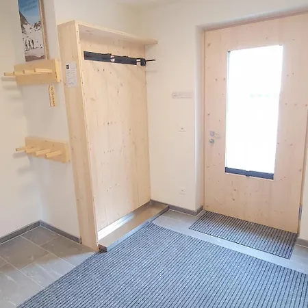 Yeti Apartment