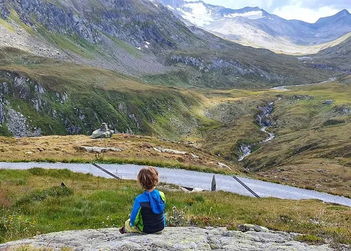 Yeti Apartamento Sedrun